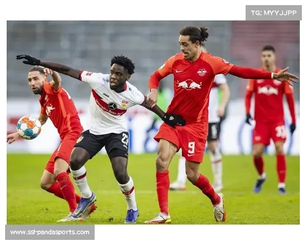 门将古拉西奇高接低挡，莱比锡虽败犹荣